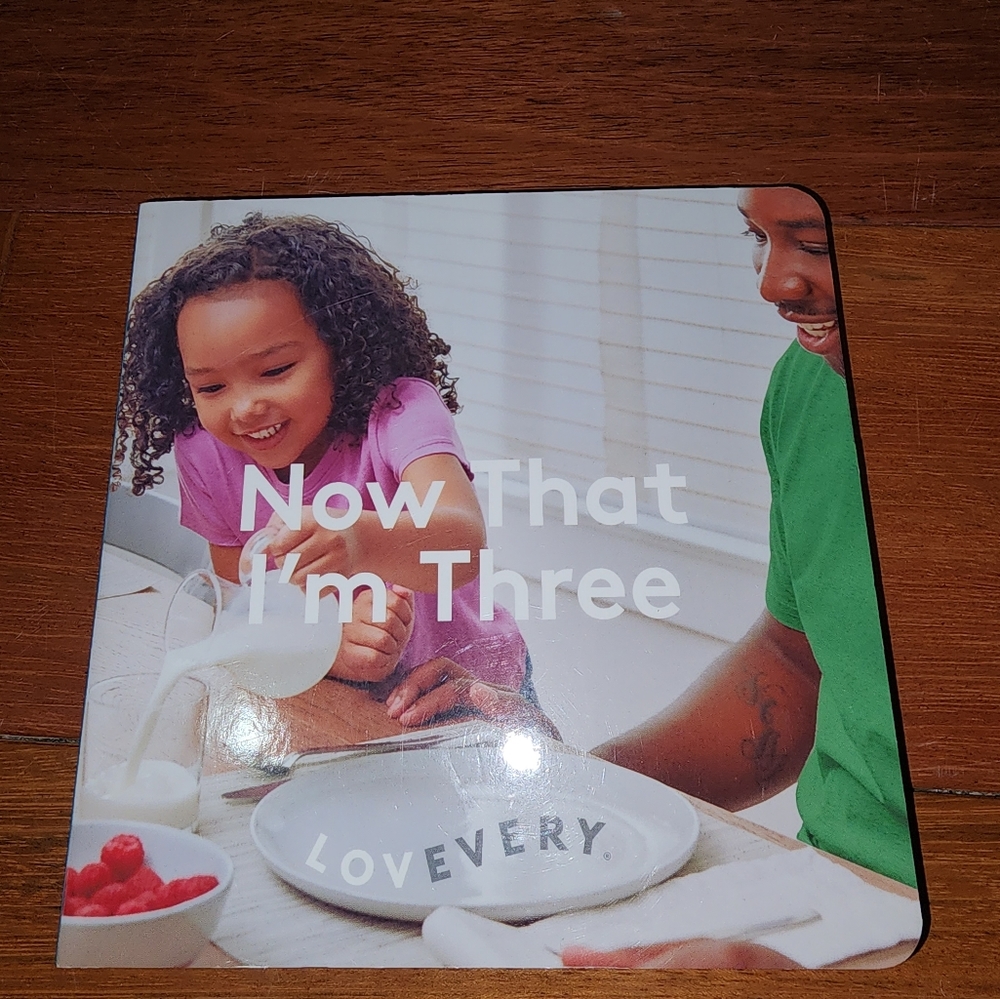 Lovevery "Now That I'm Three" Book 'The Observer' - 37, 38, 39 Months
